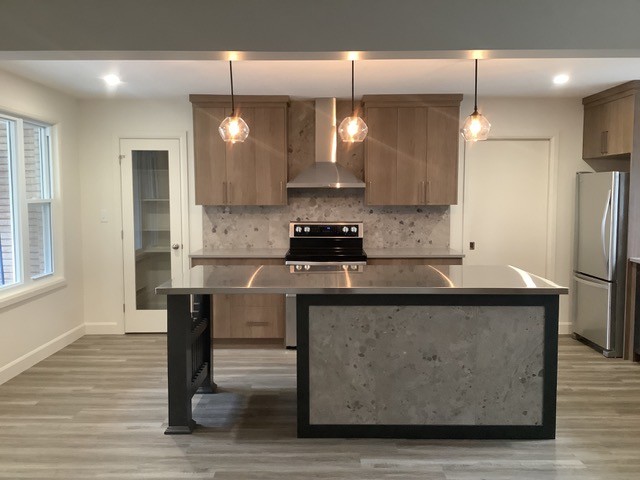 Kitchen remodel in Woodstock, ON, completed by Woodstock Carpet One